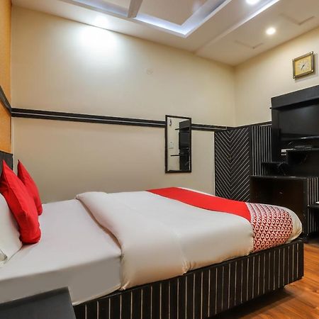 Oyo Hotel City Palace Kanpur Dış mekan fotoğraf